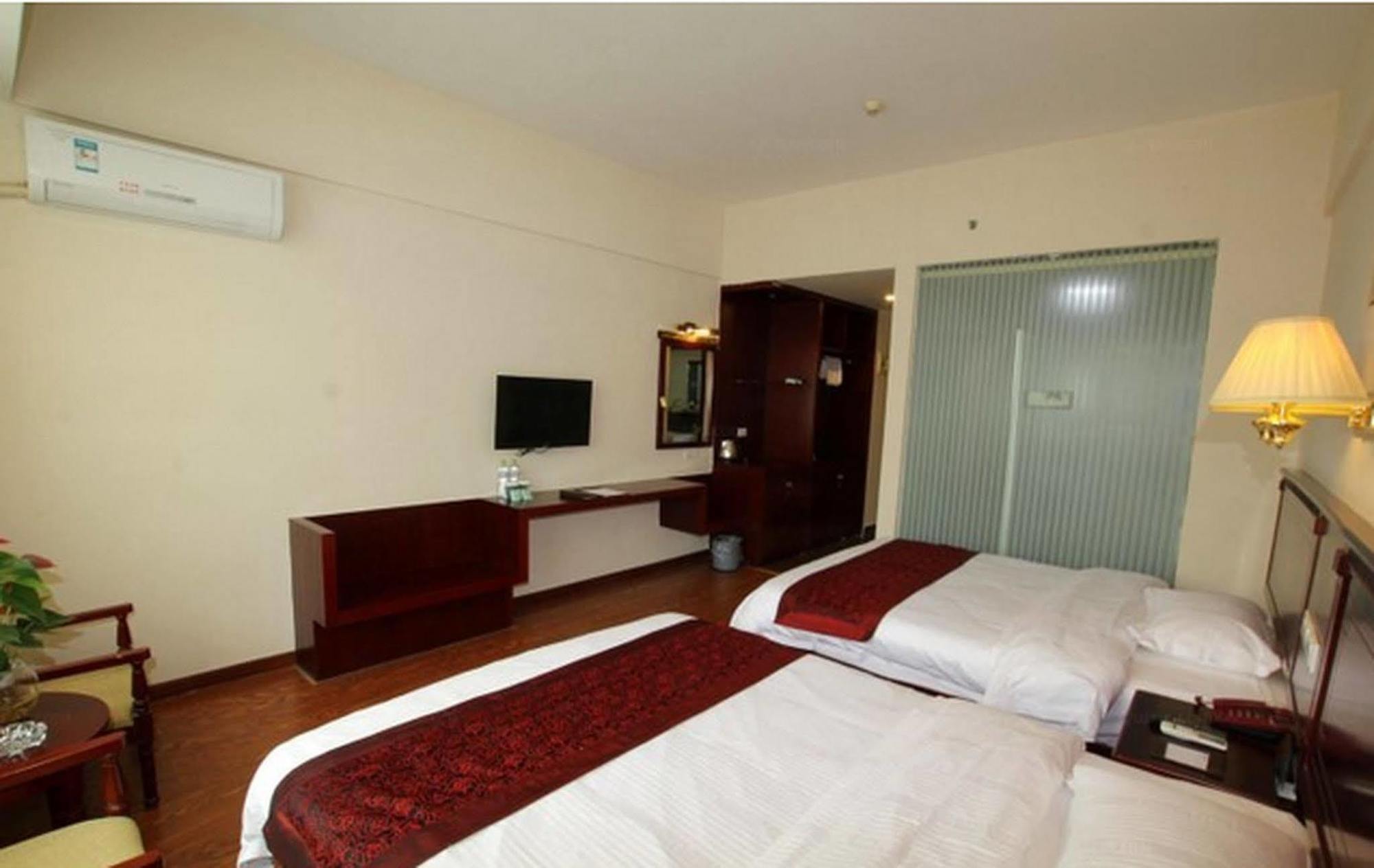 Greentree Inn Guangxi Guilin Lingui Jinshan Square Jinshui Road Express Hotel Eksteriør billede